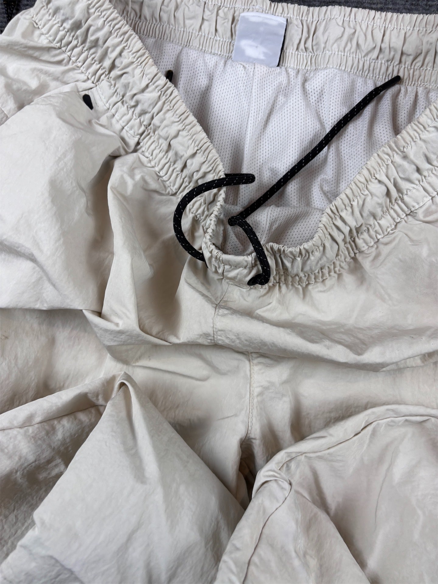 Nike Track Pants Size L Off White Black Hip Logo Techwear Tapered Leg Nylon Windbreakers