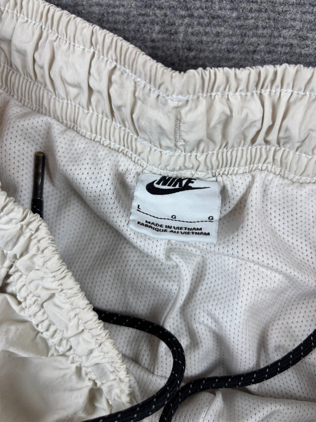 Nike Track Pants Size L Off White Black Hip Logo Techwear Tapered Leg Nylon Windbreakers