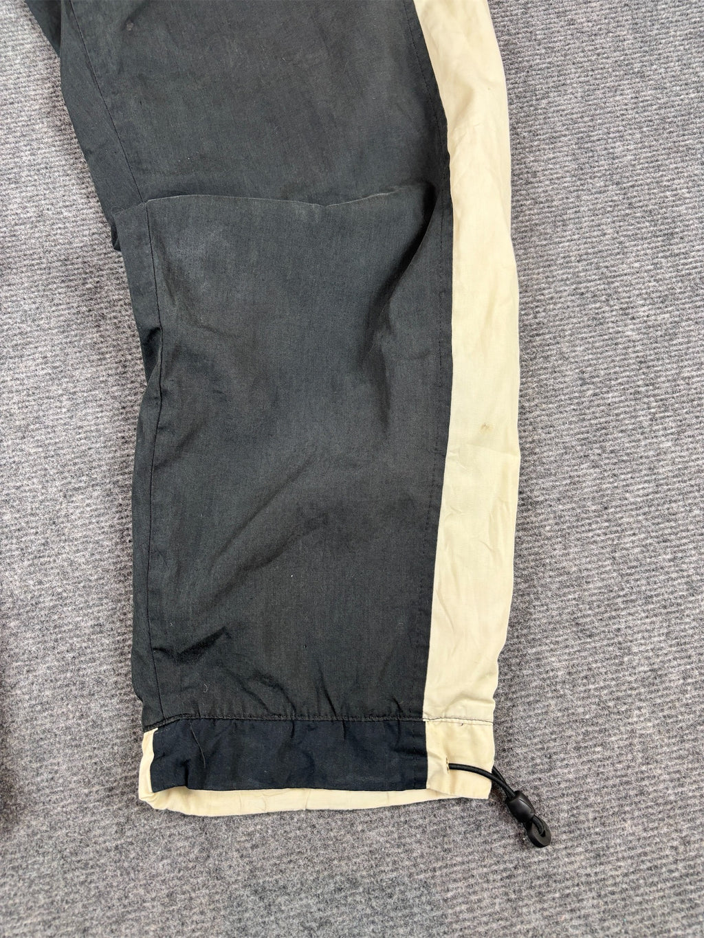 Vintage Y2K Nike Cargo Track Pants Size M Black Grey Cream Bungee Tabs Wide Leg