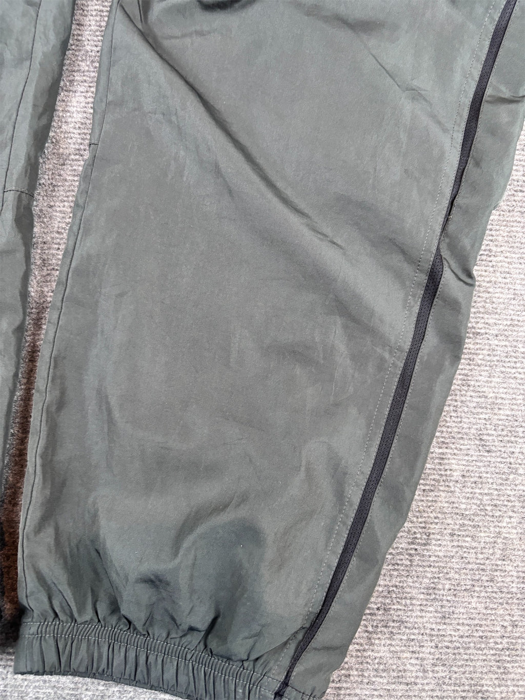 Vintage Y2K Nike Track Pants Size XL Grey Black Swoosh Double Piping Ankle Zip Wide Leg