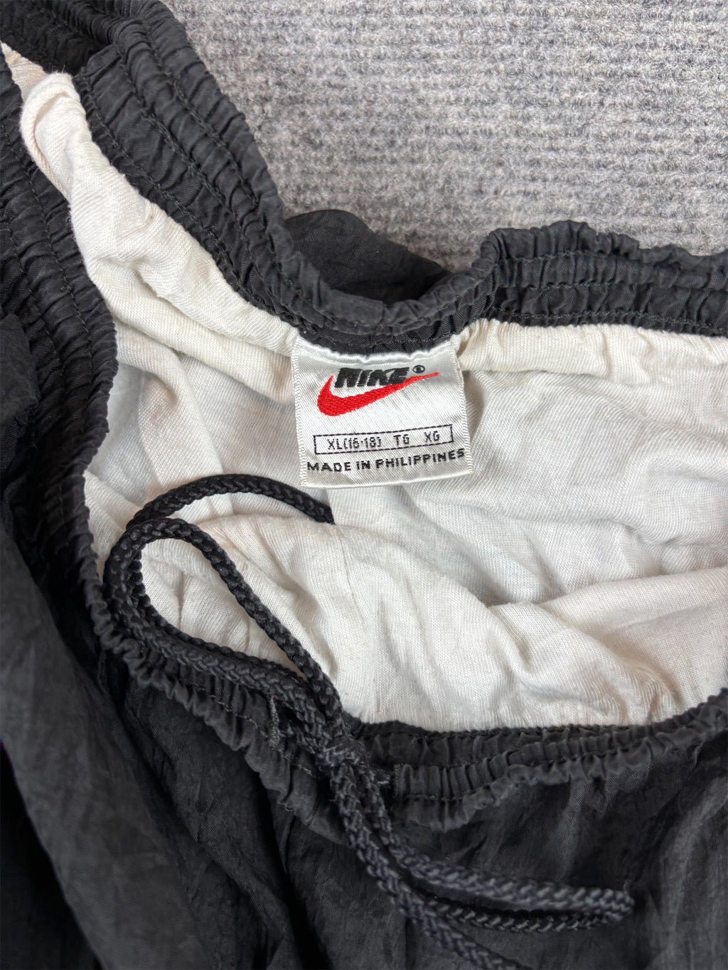 Vintage 90s Nike Track Pants Women’s XL Double Black Swoosh Parachute Ankle Zip Tapered