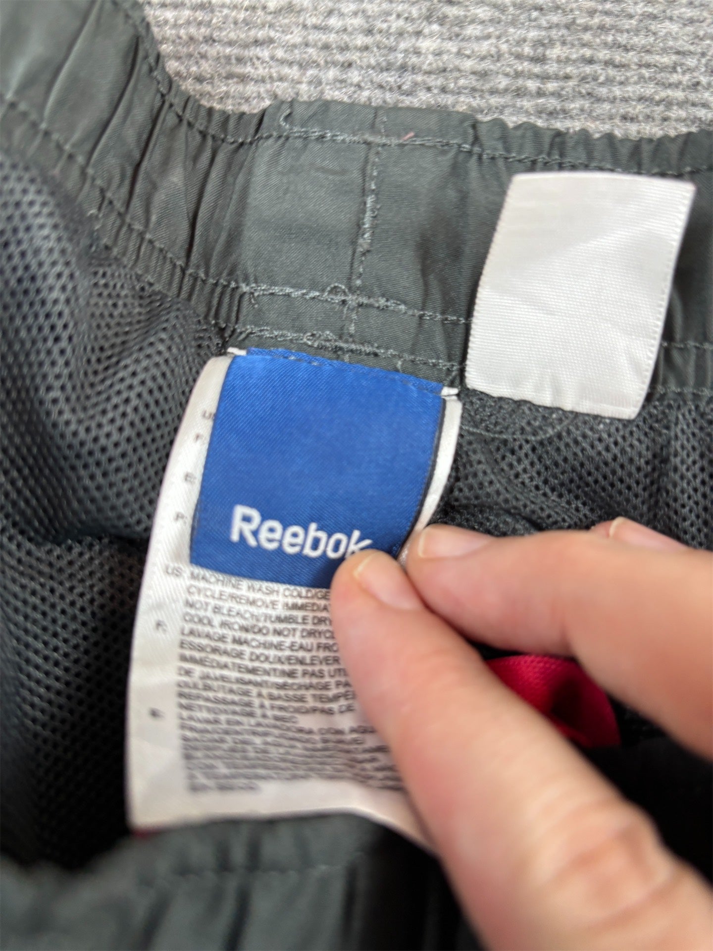 Vintage Y2K Reebok Track Pants Women’s XL Black Dark Grey Pink Piping Wide Leg