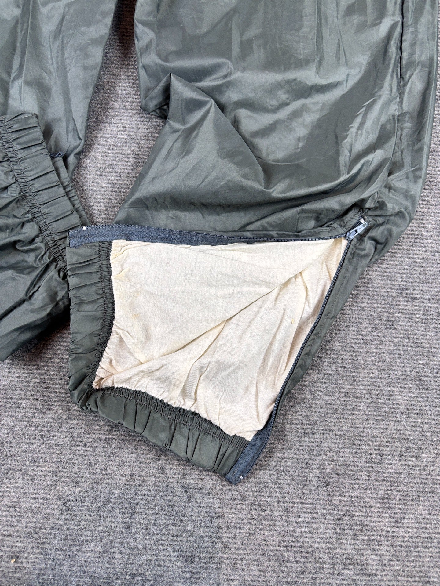 Vintage 80s Nike Track Pants M Grey Pink Logo Parachute Cuffed Ankle Zips