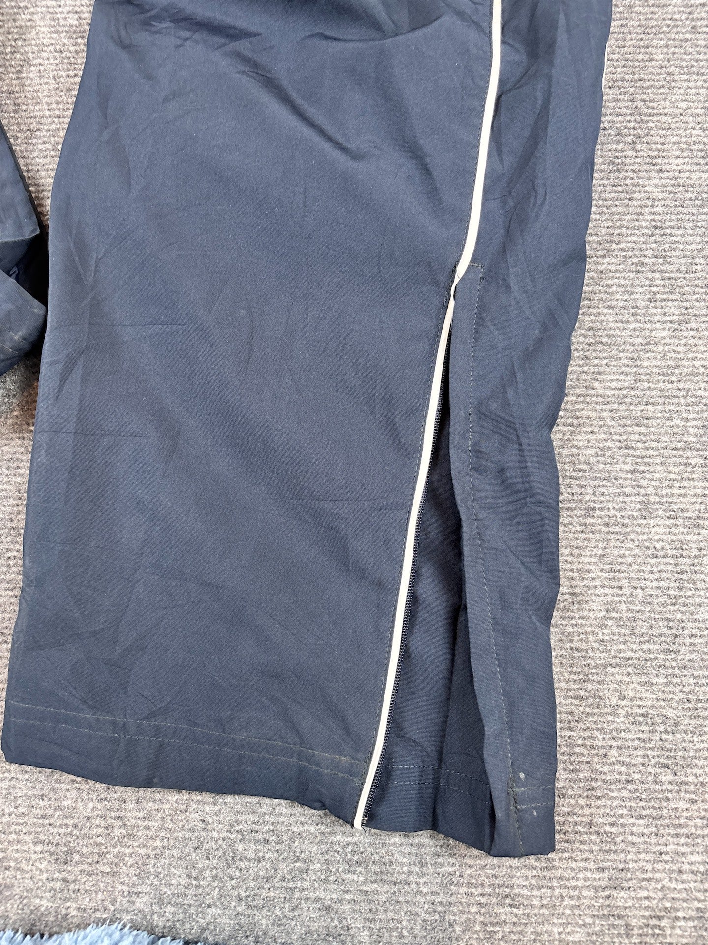 Y2K to 10s Nike Track Pants Men’s M Navy Double White Piping Swoosh Ankle Zip Wide Leg