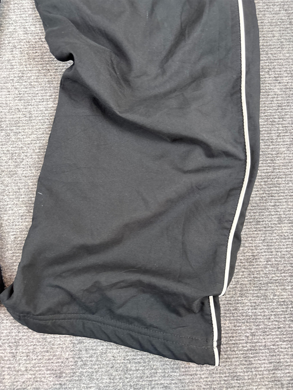 Vintage Y2K Nike Track Pants Women’s M Black White Piping Classic 00s