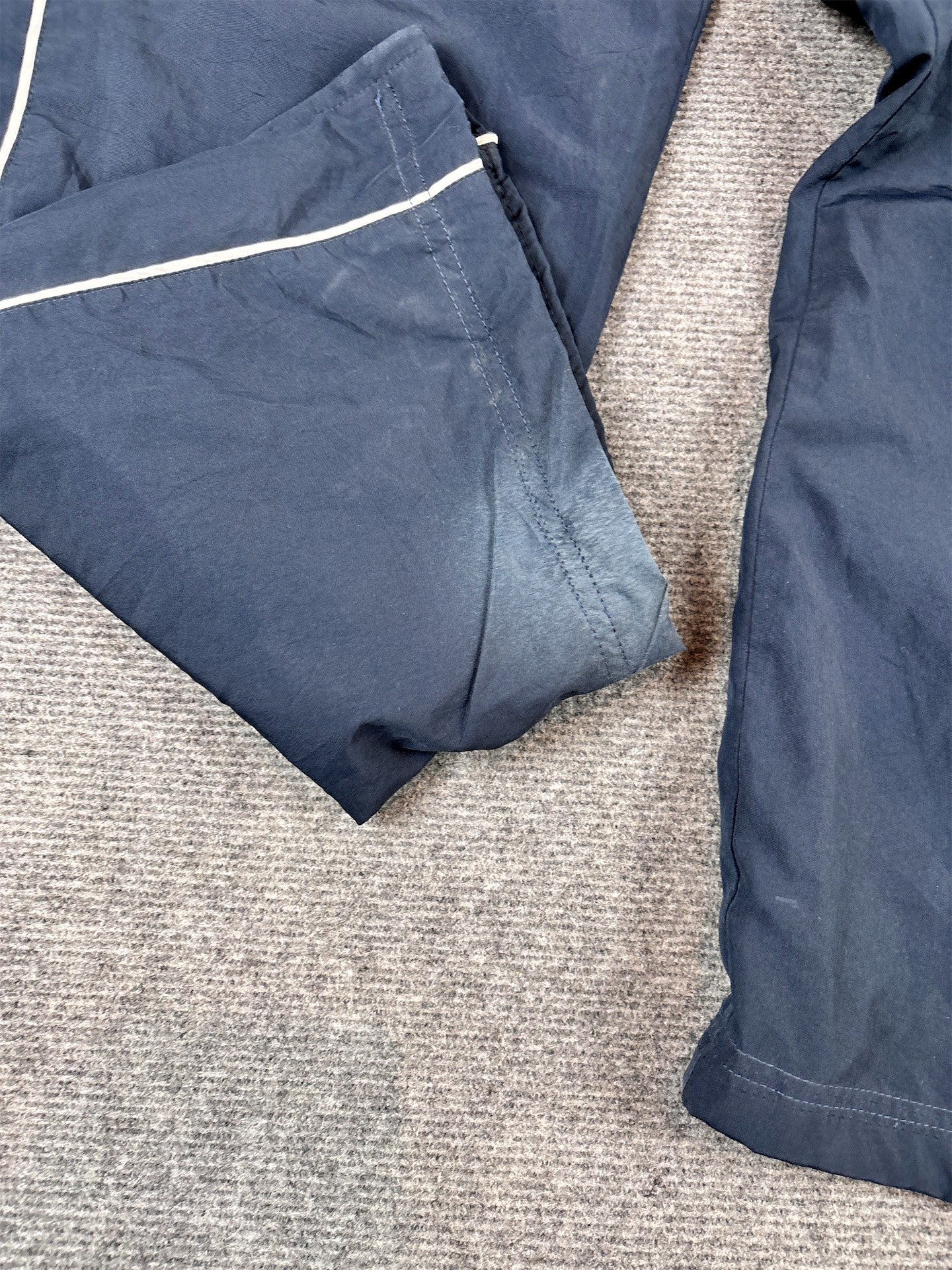 Y2K 10s Nike Track Pants XL Navy White Swoosh Piping Ankle Zip Wide Leg