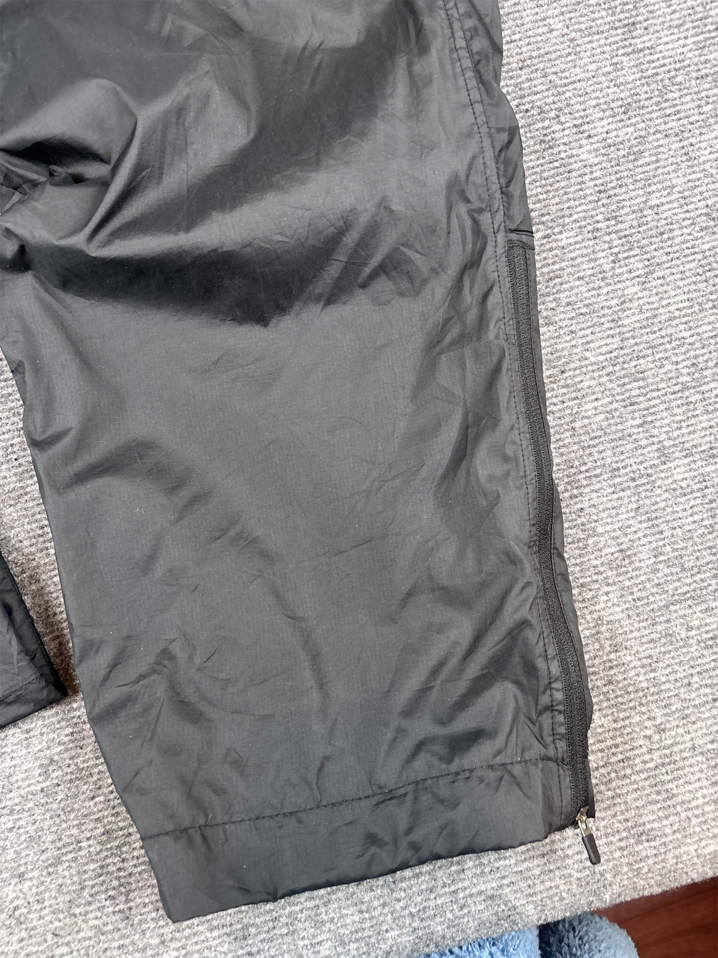 Nike Track Pants Men's L Black White Swoosh Nylon Style Windbreakers