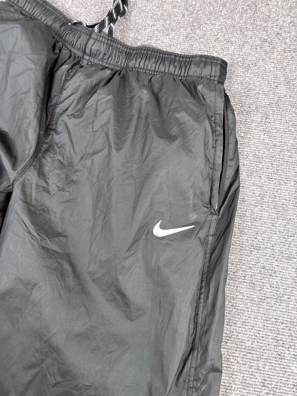 Nike Track Pants Men's L Black White Swoosh Nylon Style Windbreakers