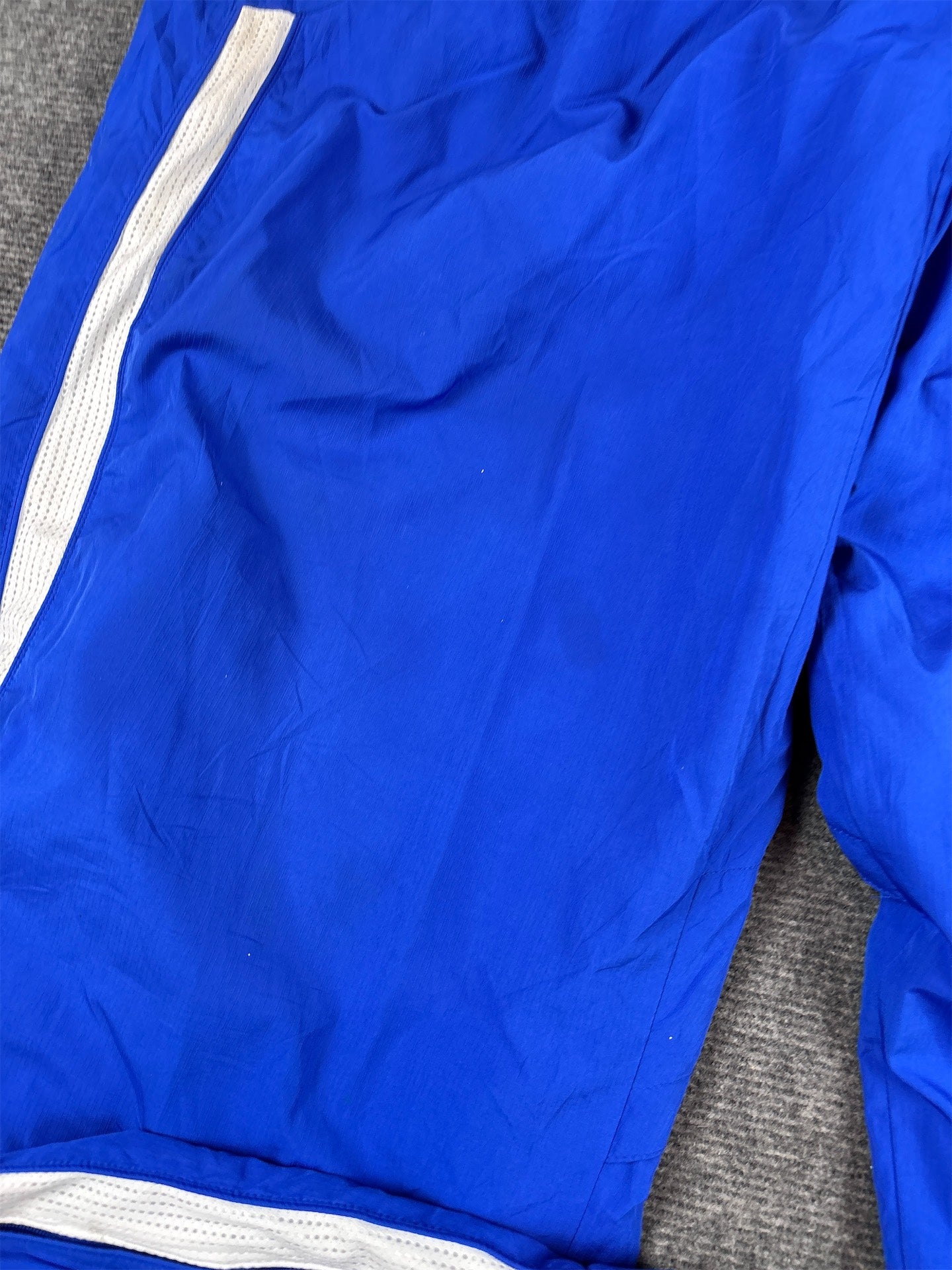 Nike Track Pants Men’s XL Blue White Mesh Panels White Swoosh Ankle Zip