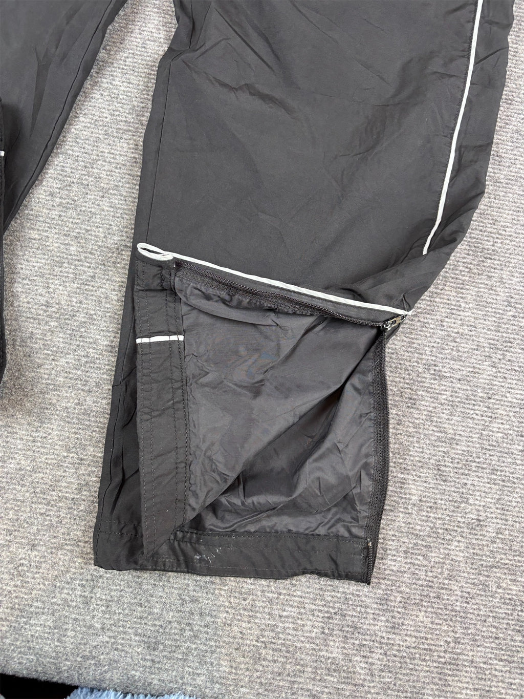 Vintage Y2K Nike Track Pants Men's M Black Grey Piping Swoosh Baggy Fit Premo