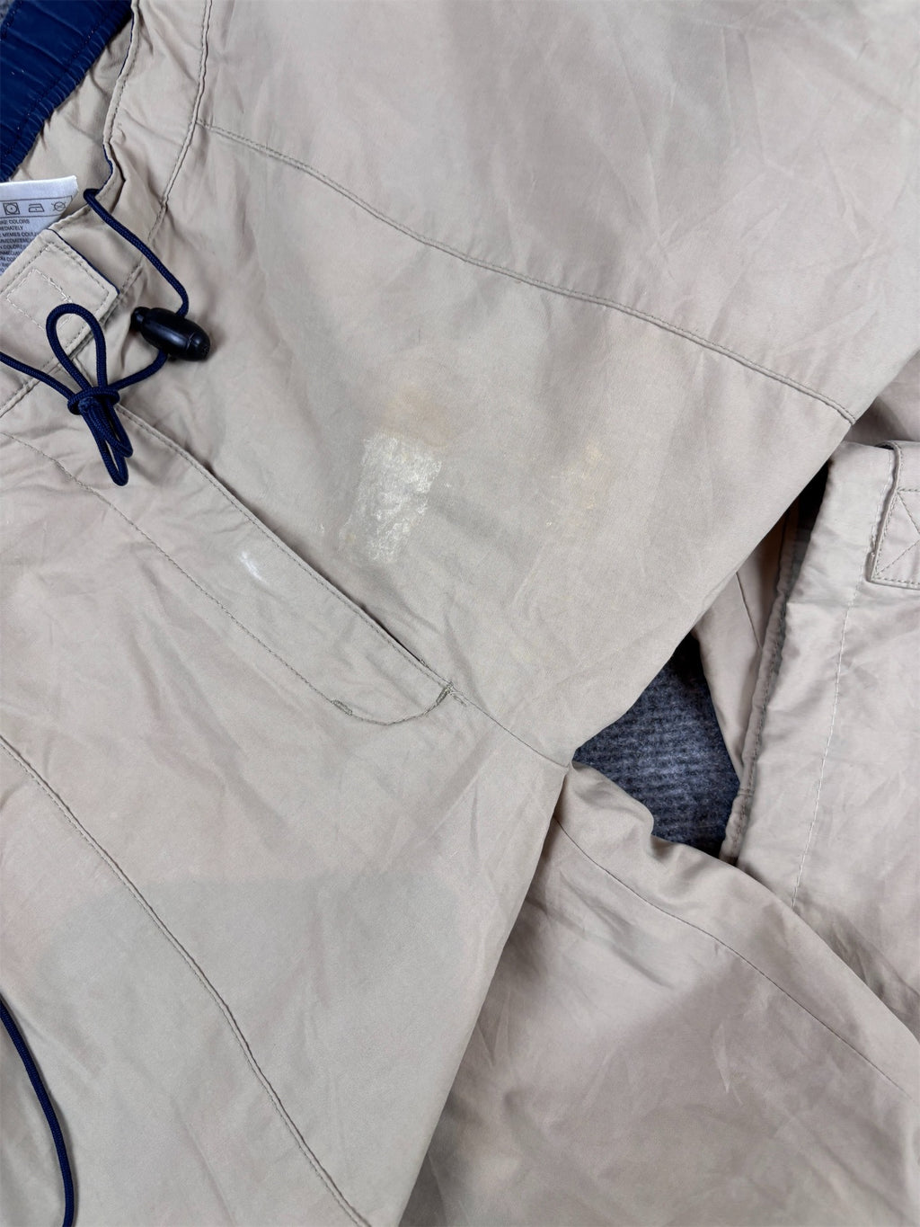 Vintage Y2K Nike Track Pants Women’s L Brown Hiking Style Pleated Wide Leg