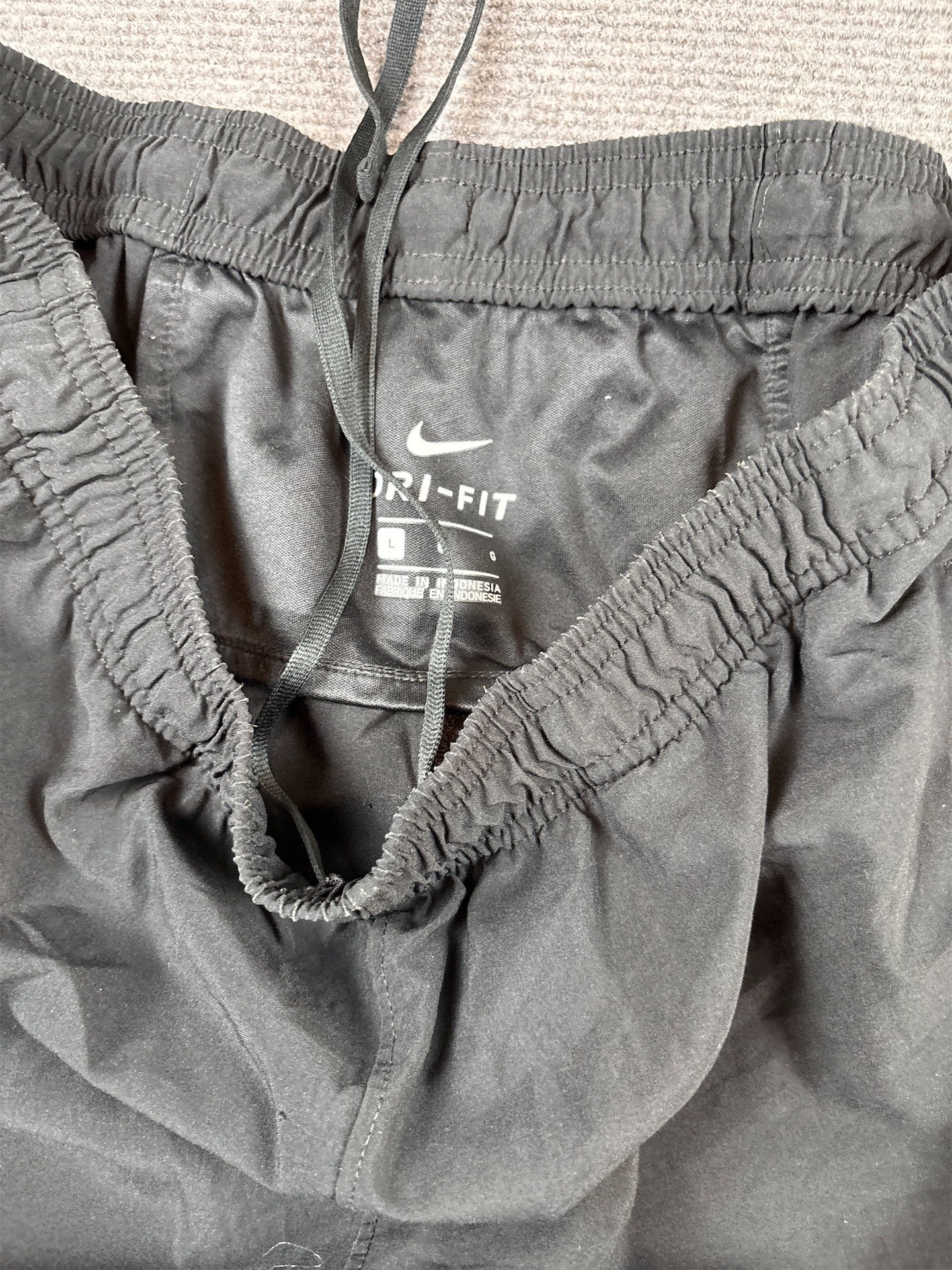 Nike Dri-fit Track Pants L Black Swoosh Tapered Leg Ankle Zip