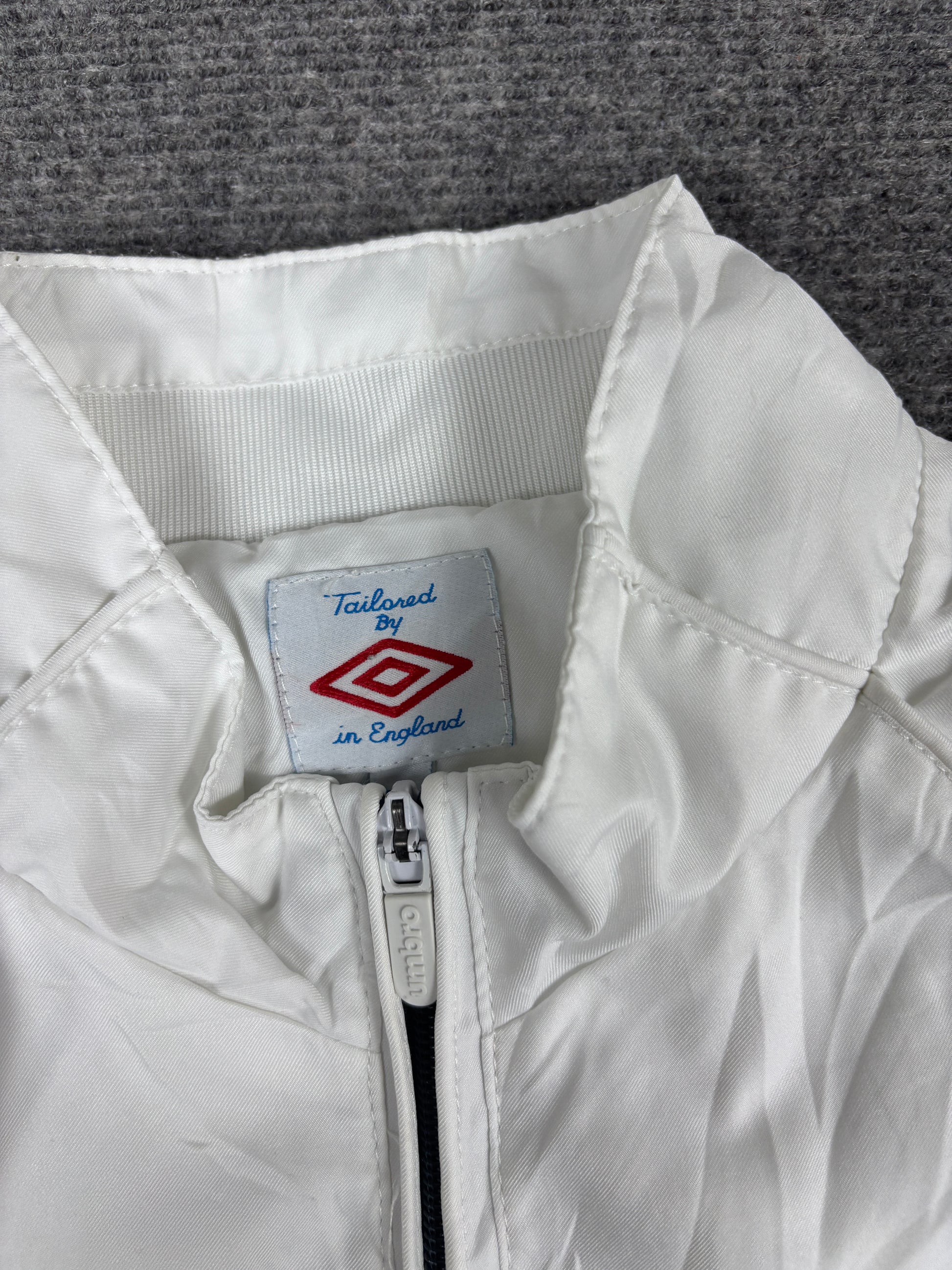 2009 Manchester City Umbro Jacket Size Small Y2K Badge Logos Full Zip