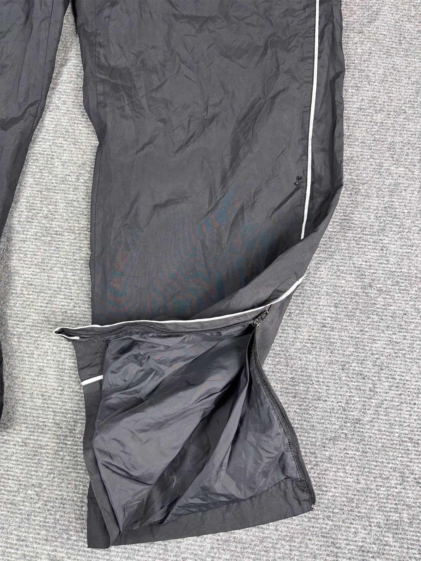 Vintage Y2K Nike Track Pants Men's M Black Grey Swoosh Piping Baggy Fit Ankle Zip Wide Leg