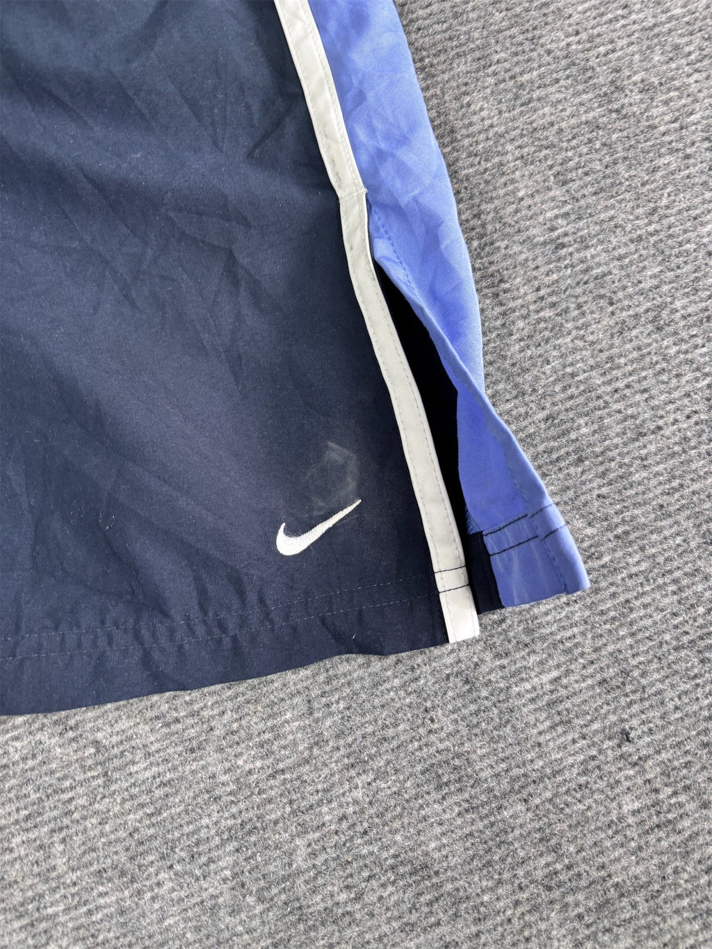 Vintage Y2K Nike 3/4 Track Pants Women's XL Navy Blue White Panels Ankle Swoosh Slit Wide Leg