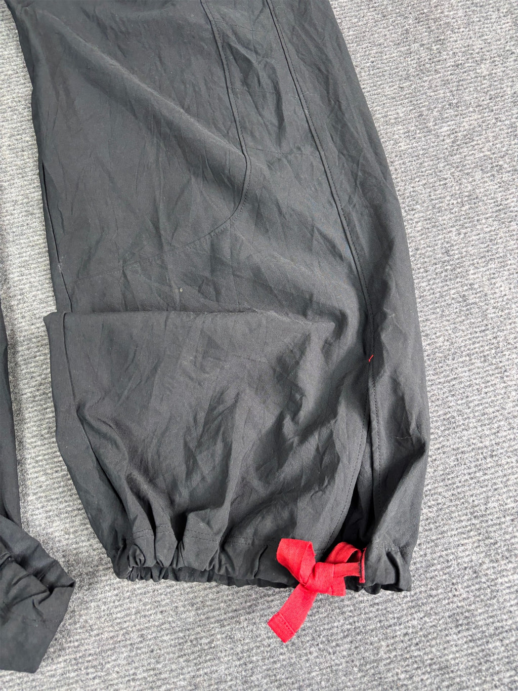 Vintage Y2K Nike Cargo Track Pants Women's S Black Red Swoosh Cotton Ankle Ties Button Zip Close Wide Leg
