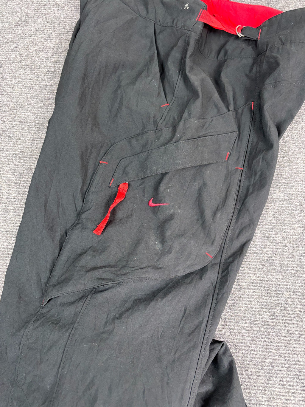 Vintage Y2K Nike Cargo Track Pants Women's S Black Red Swoosh Cotton Ankle Ties Button Zip Close Wide Leg