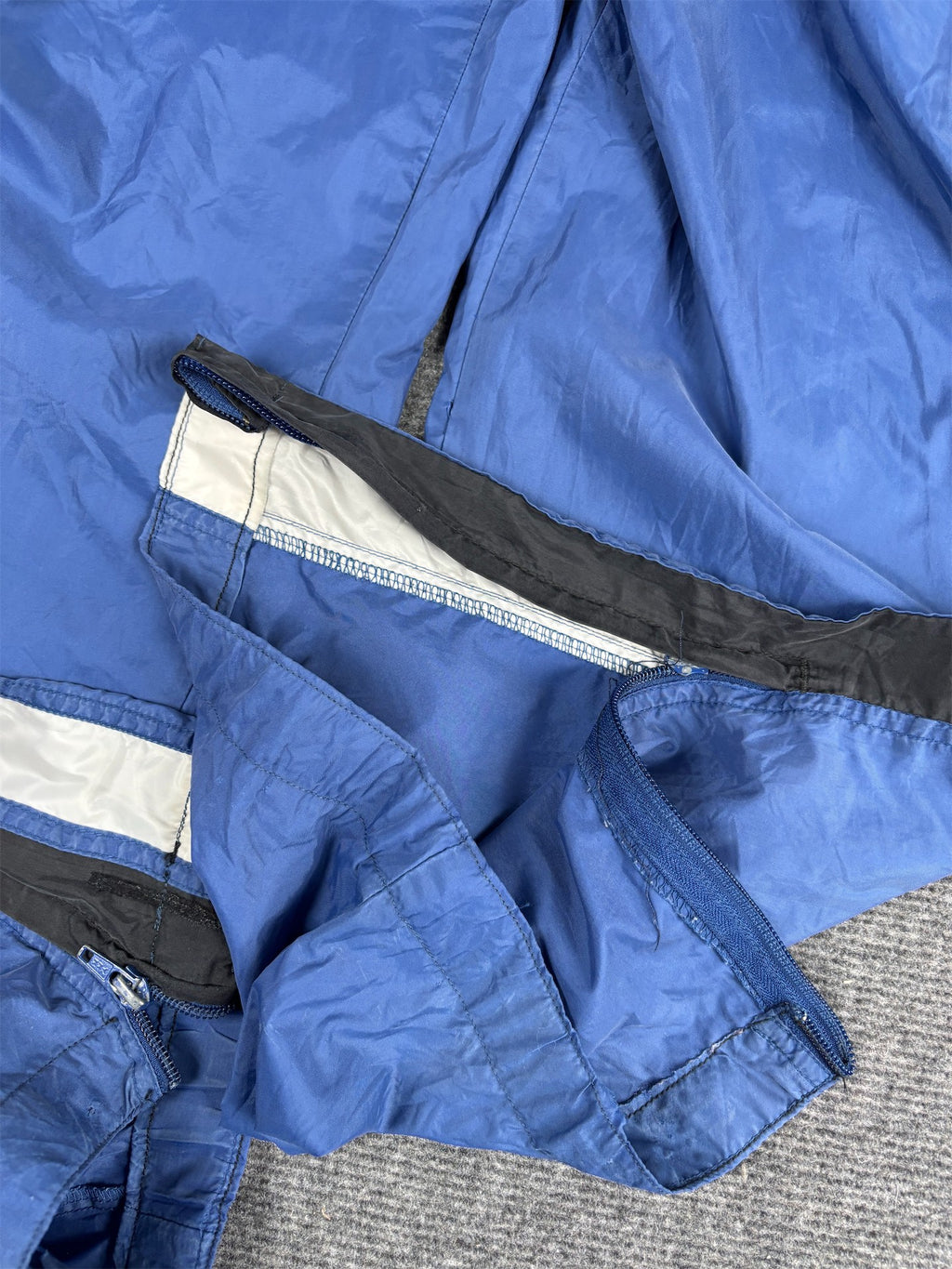 Vintage 90's Nike Track Pants Men's L Blue White Black Panels Swoosh Ankle Zips Wide Leg