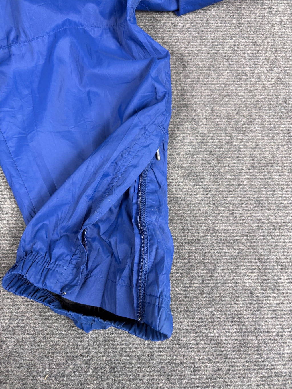 Vintage 90's Nike Track Pants Women's M Blue White Hip Swoosh Parachute Ankle Zip Straight Leg