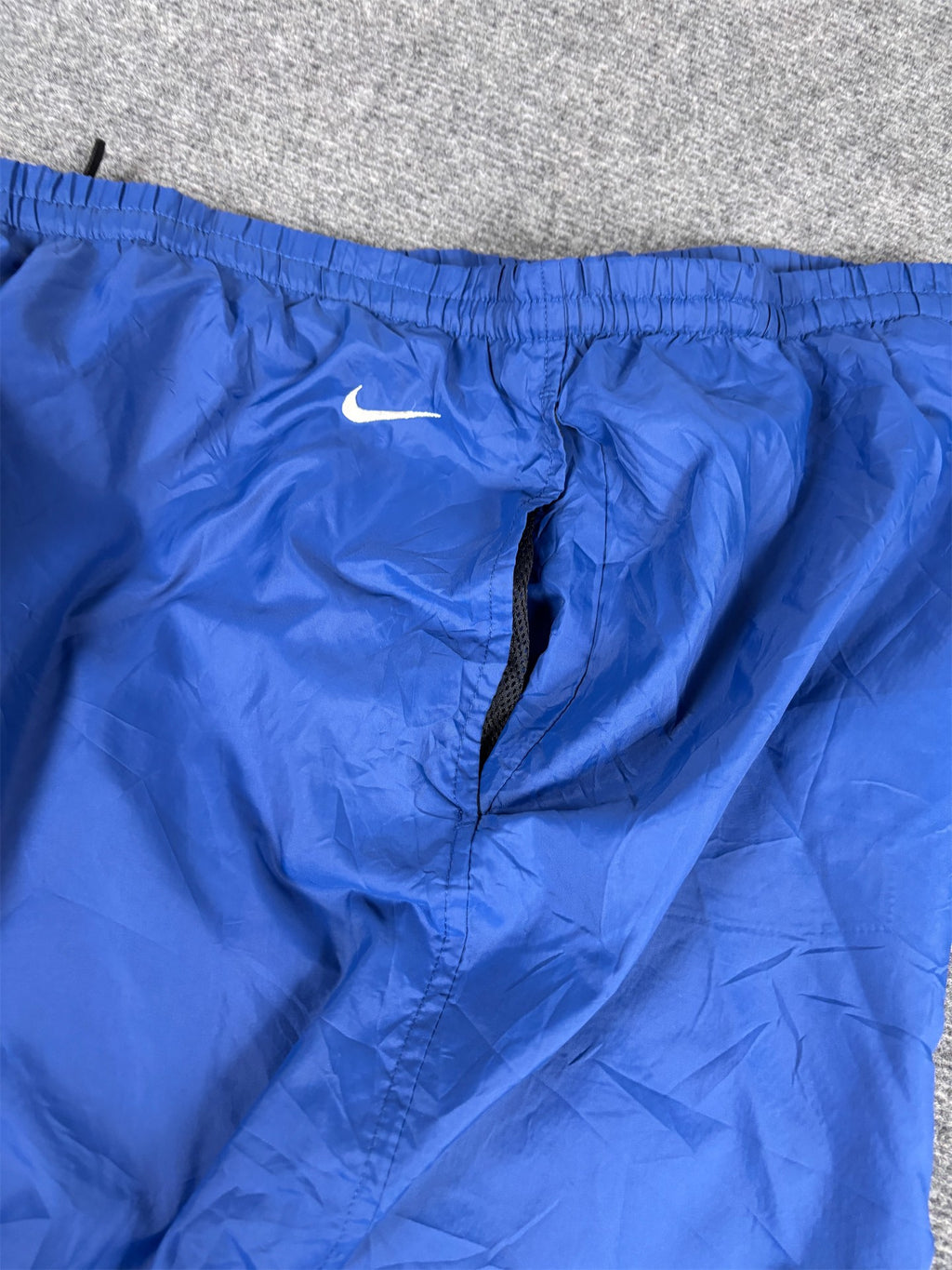 Vintage 90's Nike Track Pants Women's M Blue White Hip Swoosh Parachute Ankle Zip Straight Leg