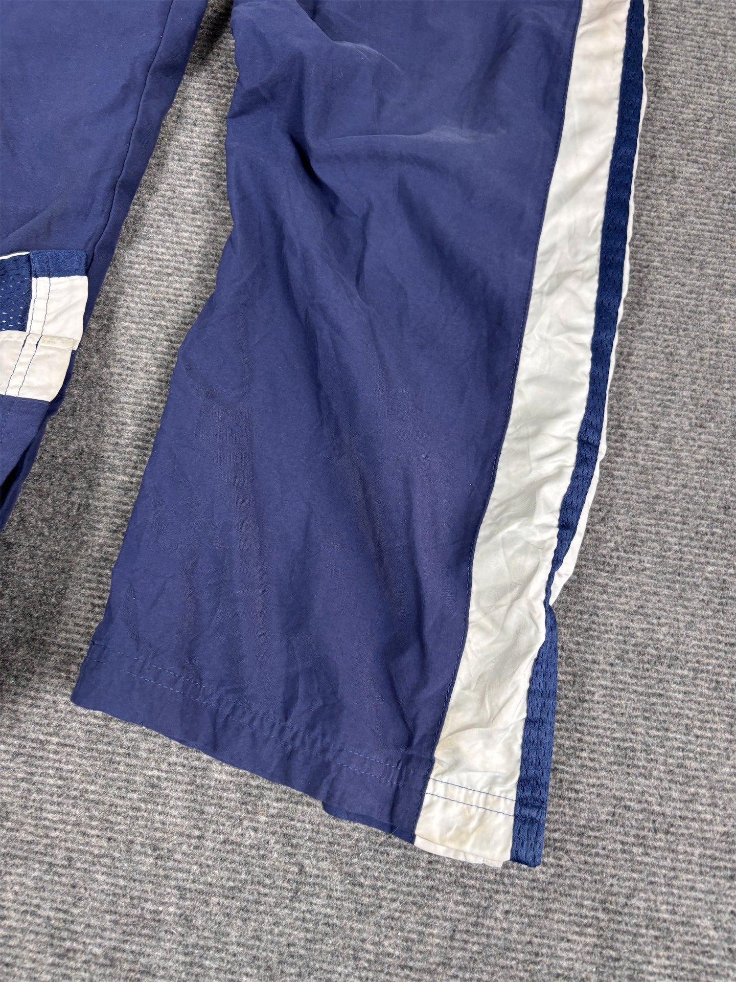 Vintage Y2K Nike Track Pants Women's S Navy White Swoosh Panels 7/8 Length  Straight Leg