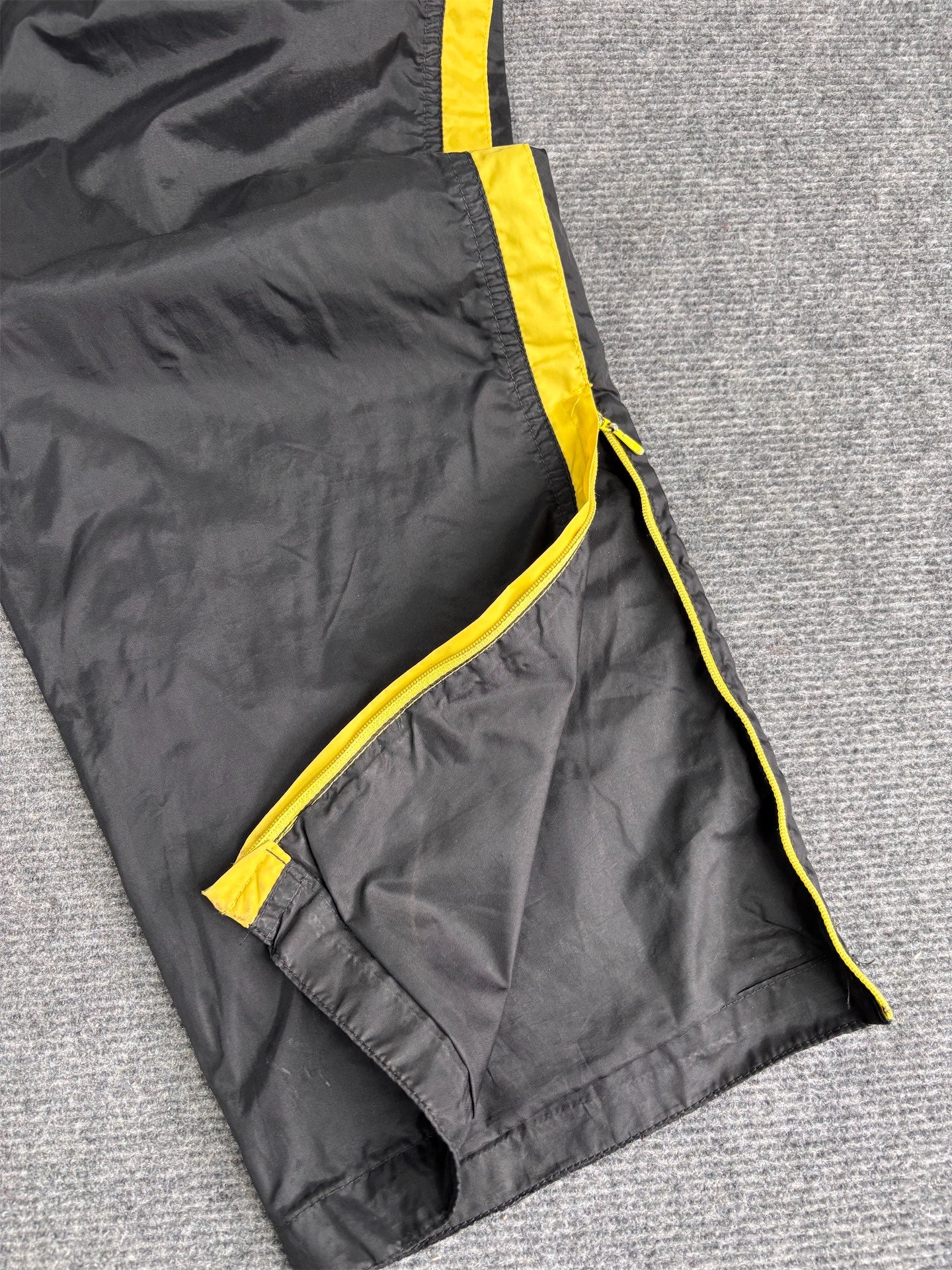 Vintage 90's Nike Track Pants Men's S Black Yellow Panels Ankle Zip Wide Leg Windbreakers