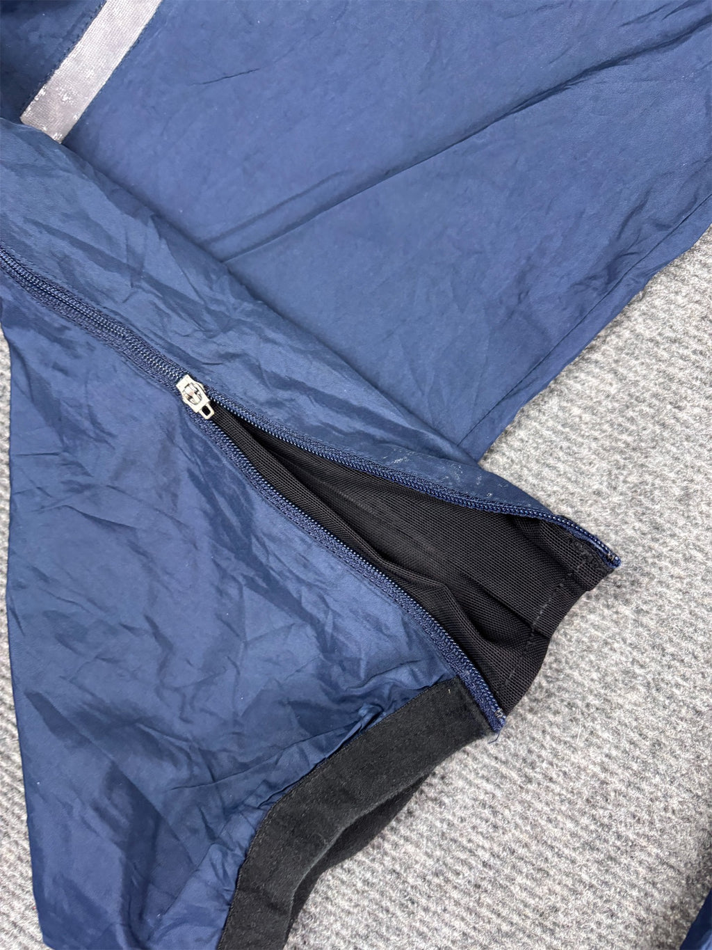Vintage Y2K Nike Track Pants Men's L Navy Grey Panels Hip Swoosh Ankle Zips Wide Leg