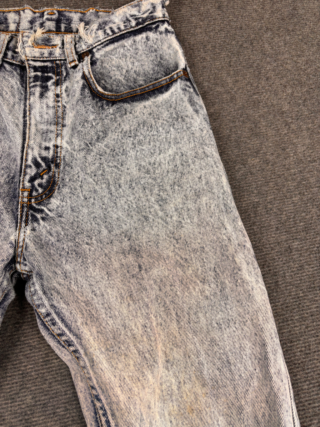 Vintage 90's Levi's Jeans Women's S Blue Acid Wash 255 Distressed Tears Tapered