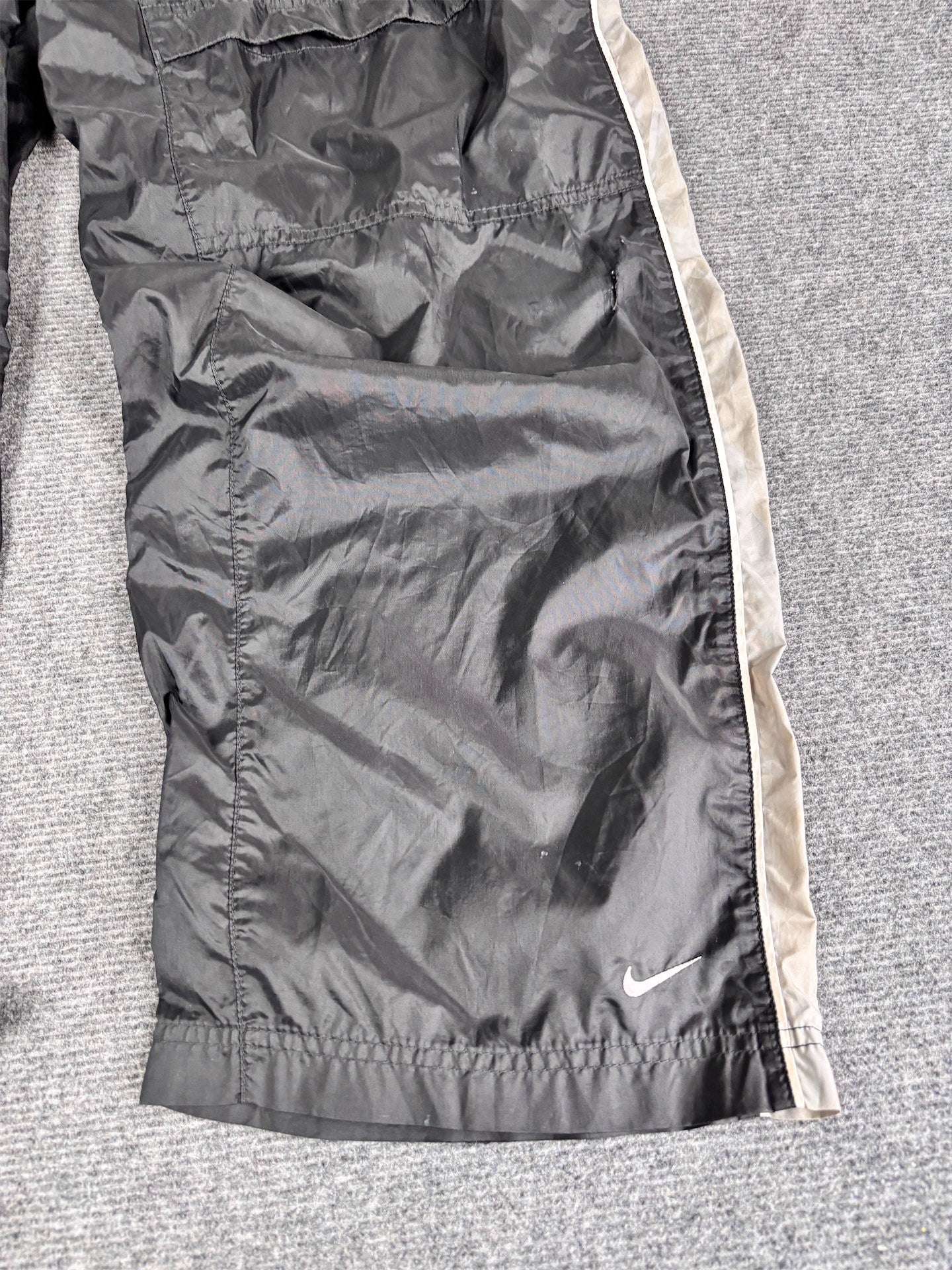 Vintage 90's Nike Cargo Track Pants Men's L Black White Piping Grey Panels Ankle Swoosh Wide Leg