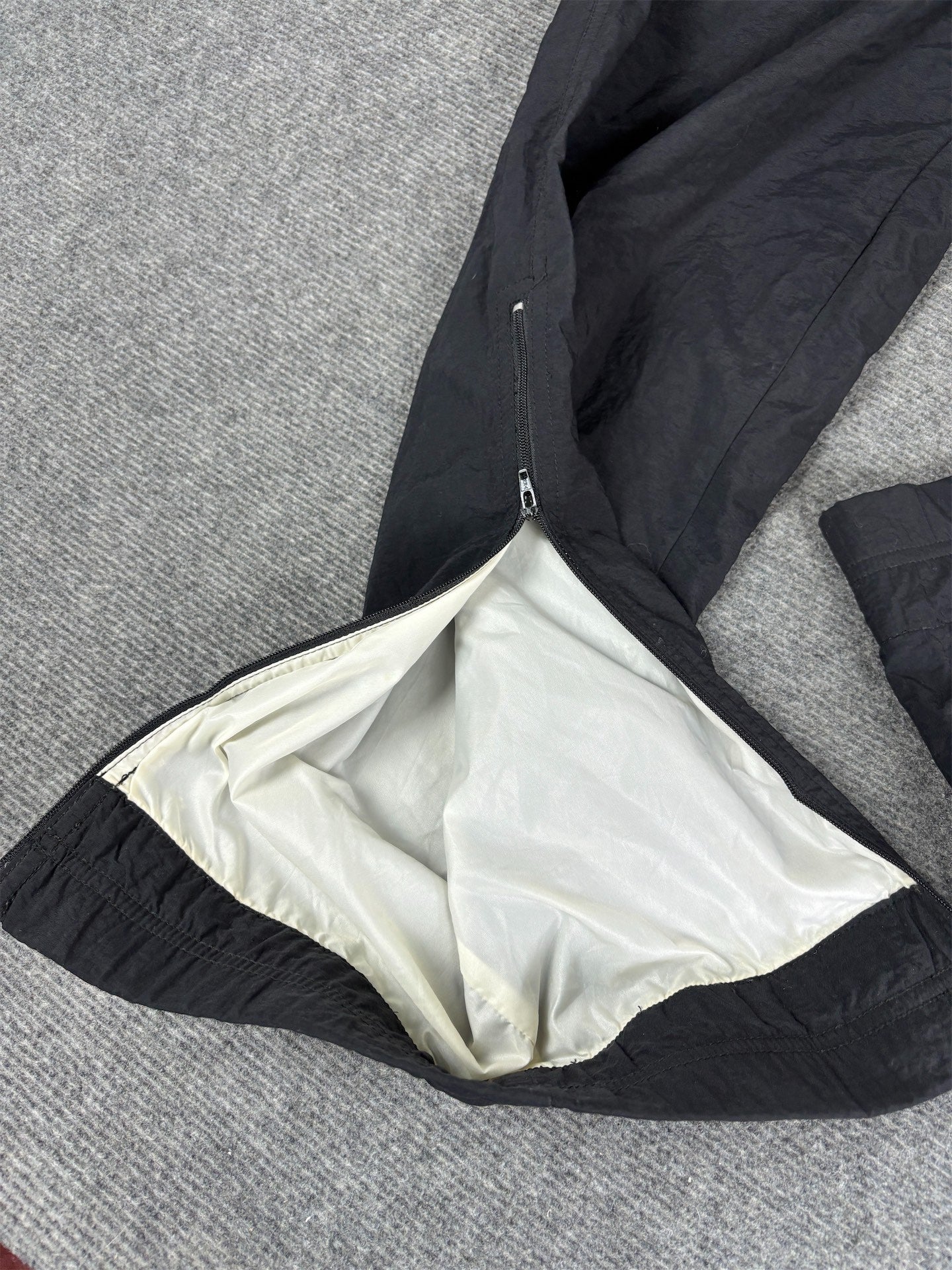 Vintage 90's Nike Premier Track Pants Size M Black White Panels Hip Logo Ankle Zips Tapered