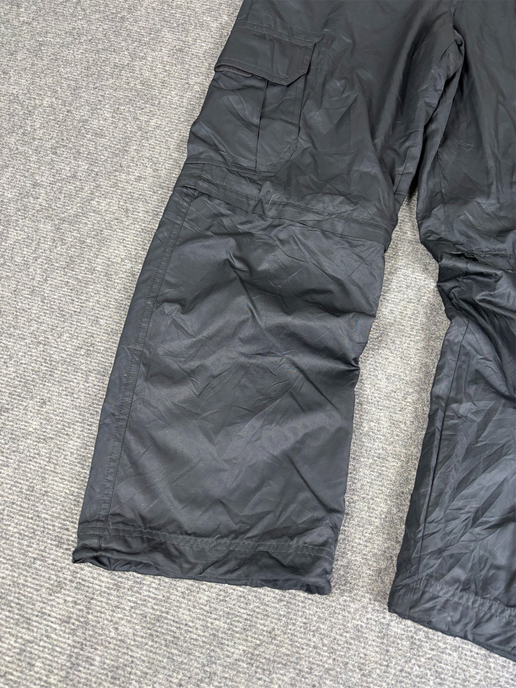Vintage 90's Nike Golf Cargo Track Pants Women's M Black White Swoosh Zip Off to Shorts Button Zip Close Straight Leg