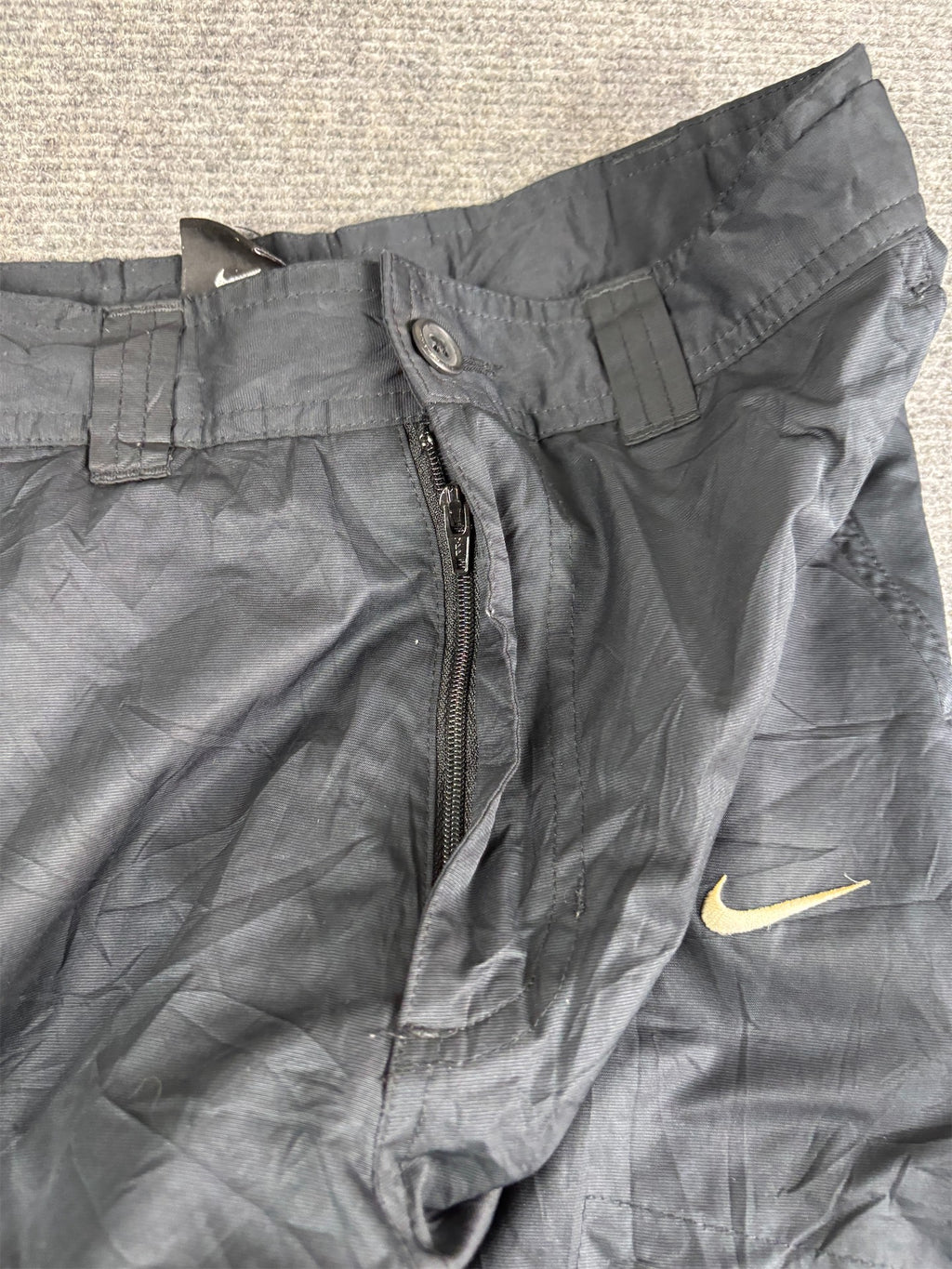 Vintage 90's Nike Golf Cargo Track Pants Women's M Black White Swoosh Zip Off to Shorts Button Zip Close Straight Leg