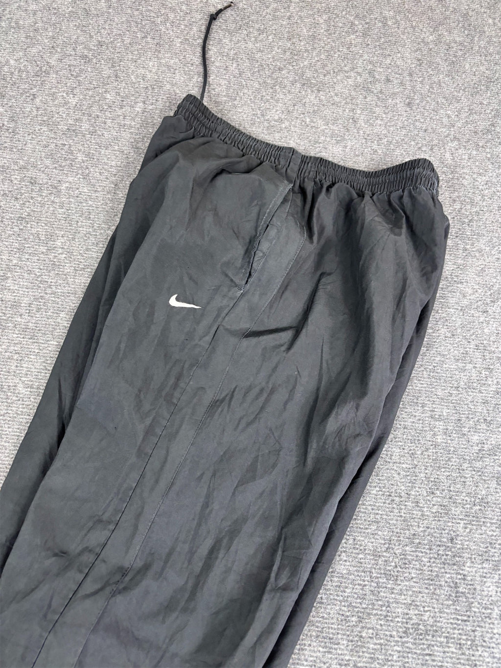 Men's Classic Nike Track Pants Size M Black White Panels Swoosh Ankle Zips Wide Leg