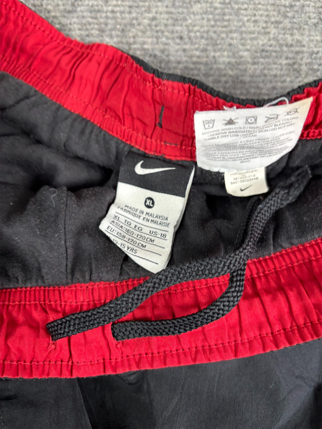 Vintage 2010s Classic Nike Track Pants Women's S Black White Swoosh Red Panels Ankle Zips Straight Leg