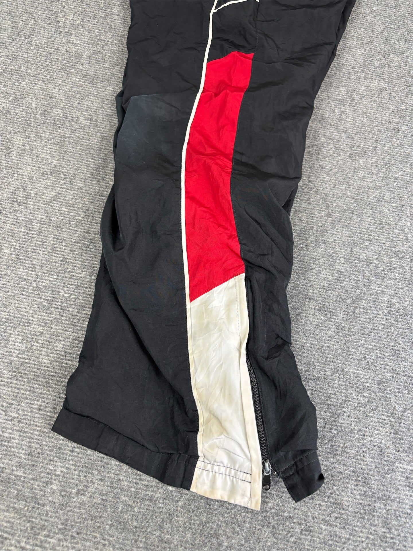 Vintage 2010s Classic Nike Track Pants Women's S Black White Swoosh Red Panels Ankle Zips Straight Leg