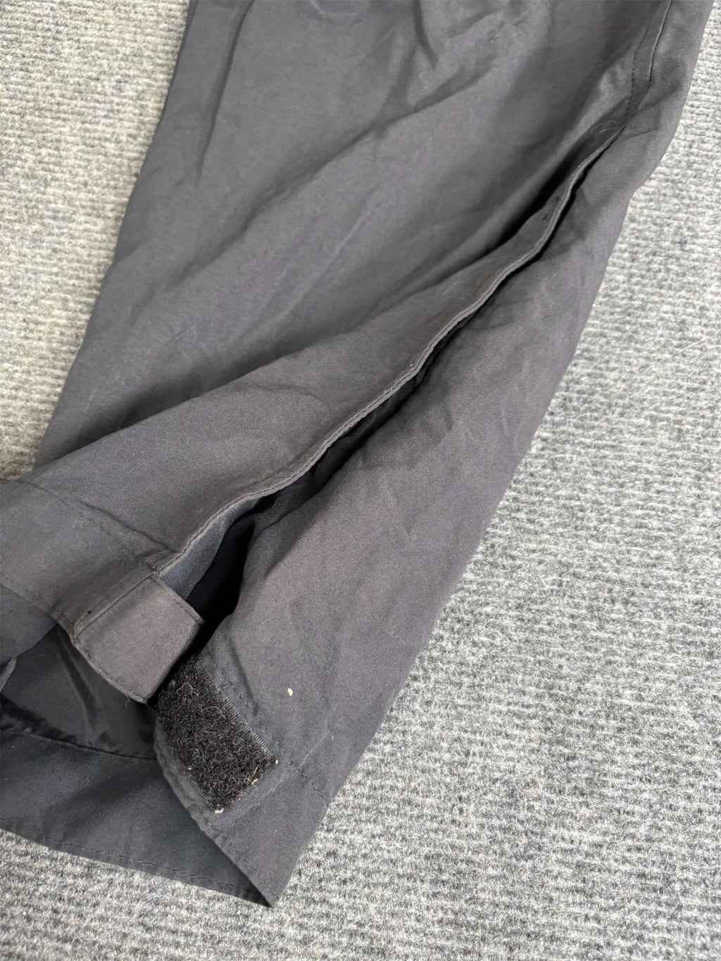Vintage Y2K Nike Track Pants Women's XL Black Grey Manchester United Logo Swoosh Velchro Ankle Straight Leg