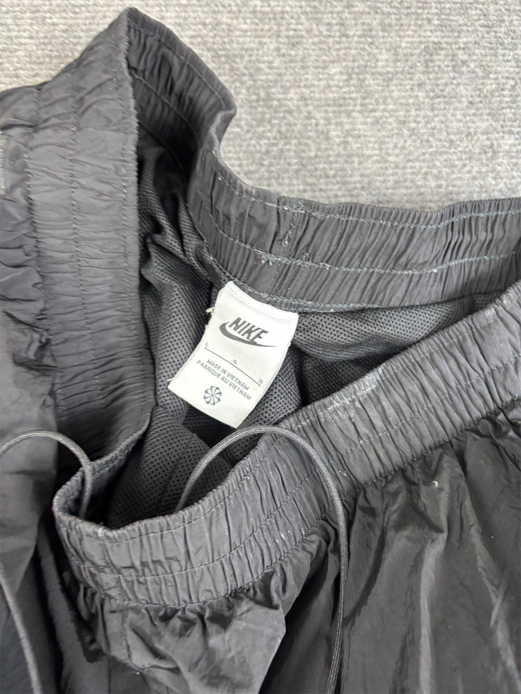 Classic Nike Track Pants Men's L Black White Swoosh Cuffed Ankles Tapered