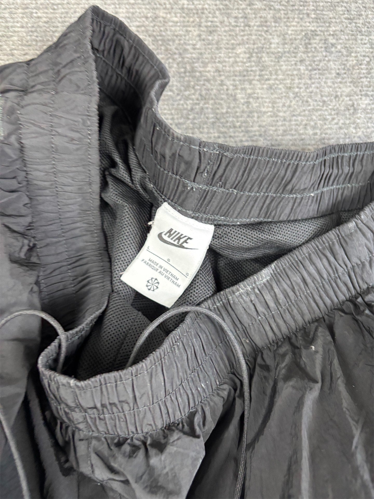 Classic Nike Track Pants Men's L Black White Swoosh Cuffed Ankles Tapered