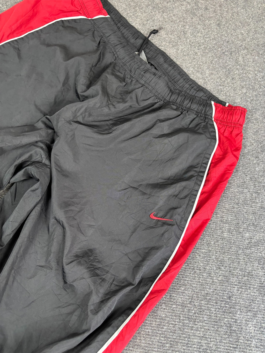 Vintage Y2K Nike Track Pants Men's L Black Grey Piping Red Panel Spell Out Swoosh Ankle Zips Wide Leg