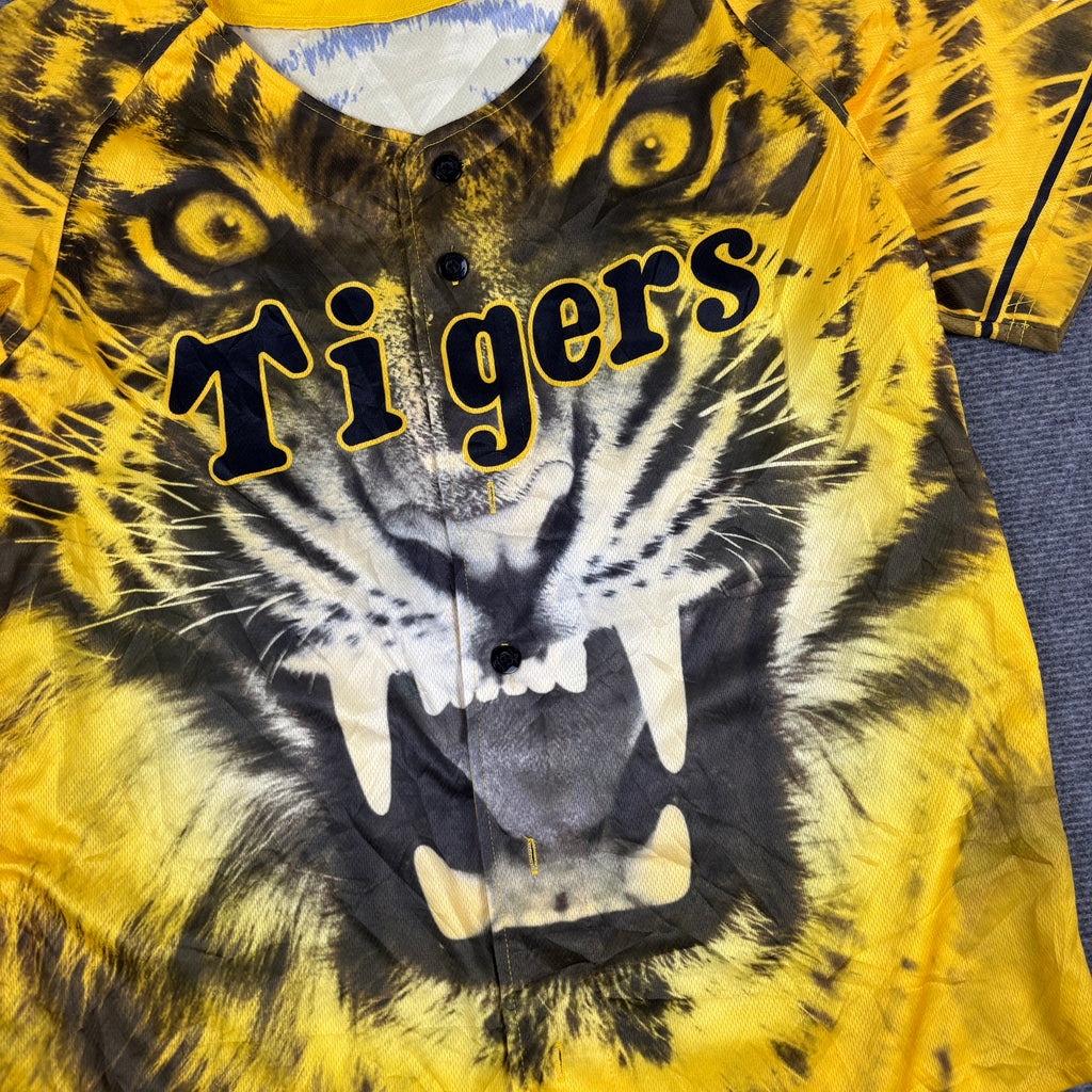 Hanshin Tigers Japanese Baseball Jersey Men's Medium Yellow Cat Face Graphic