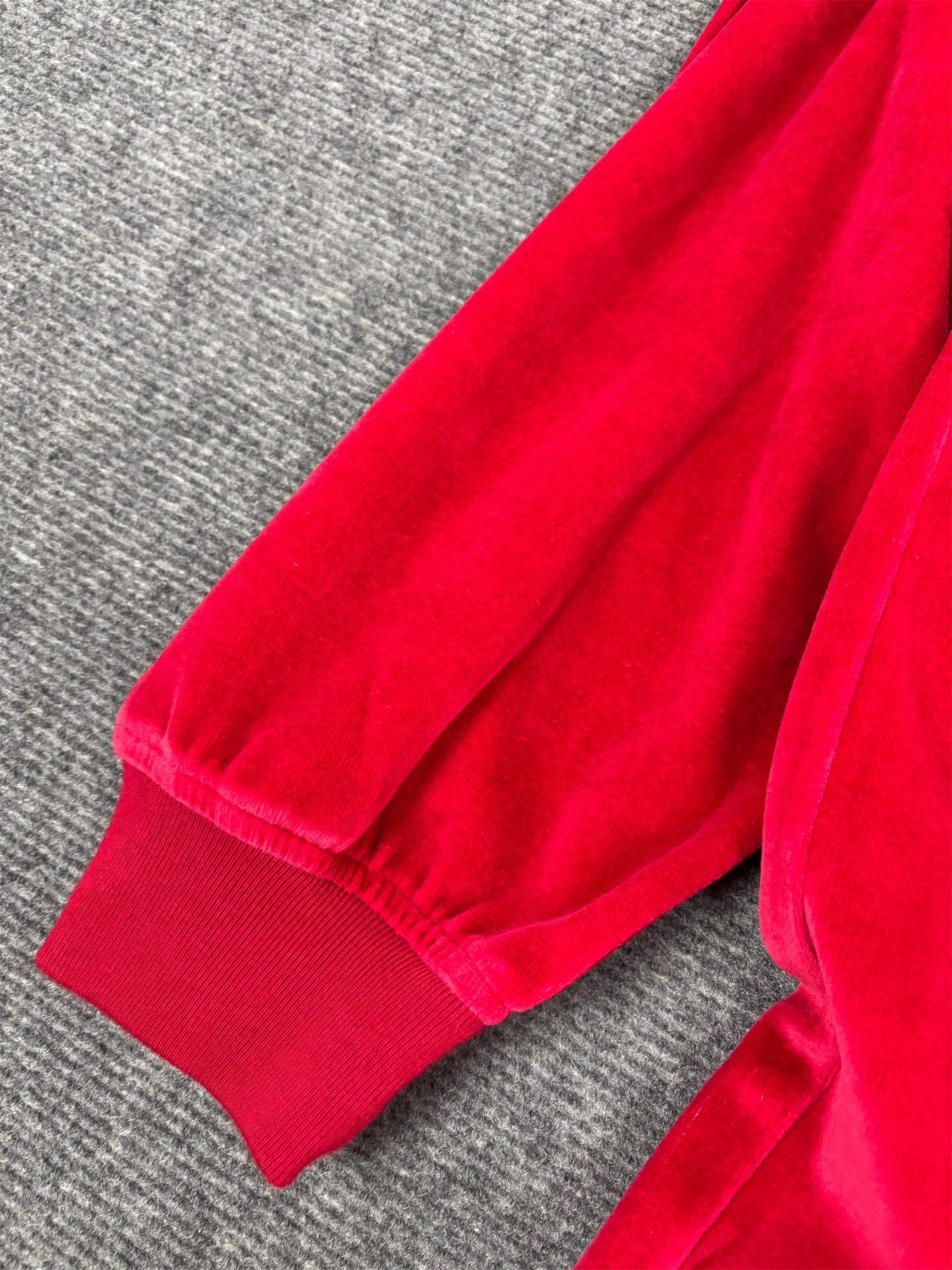 Vintage 90's Tommy Hilfiger 1/4 Zip Fleece Men's XL Red Velour Embroidered Logo Jumper Collared