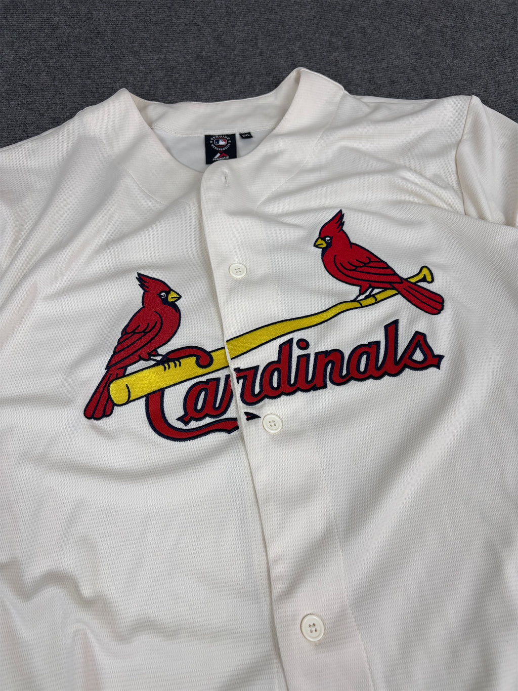 Classic Majestic Cardinals Baseball Jersey Men's XXL Cream Embroidered Logo Mesh Button Down