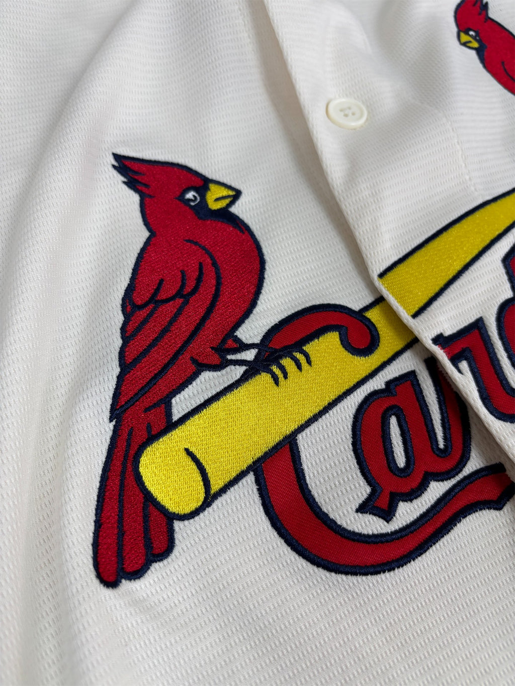 Classic Majestic Cardinals Baseball Jersey Men's XXL Cream Embroidered Logo Mesh Button Down