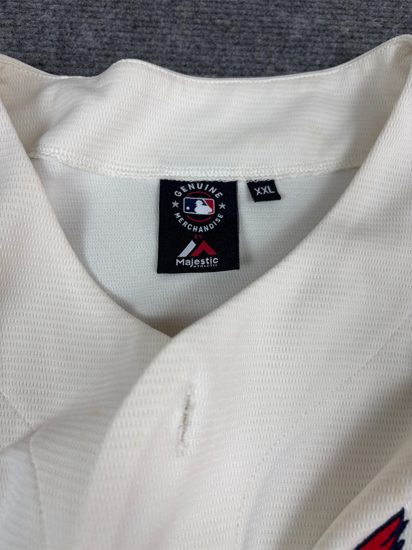 Classic Majestic Cardinals Baseball Jersey Men's XXL Cream Embroidered Logo Mesh Button Down