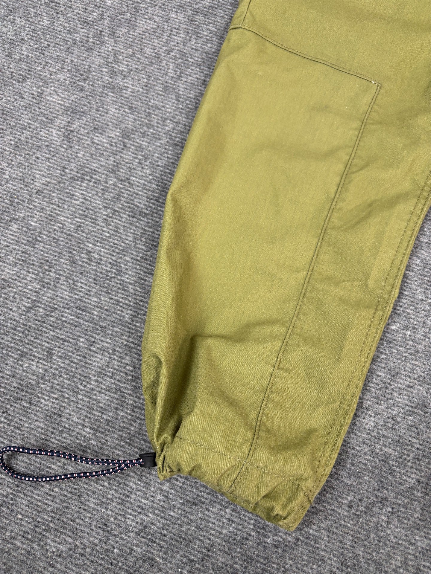 Tommy Jeans Cargo Pants Men's L Army Green Ethan Belt Bungee Ankles Straight Leg