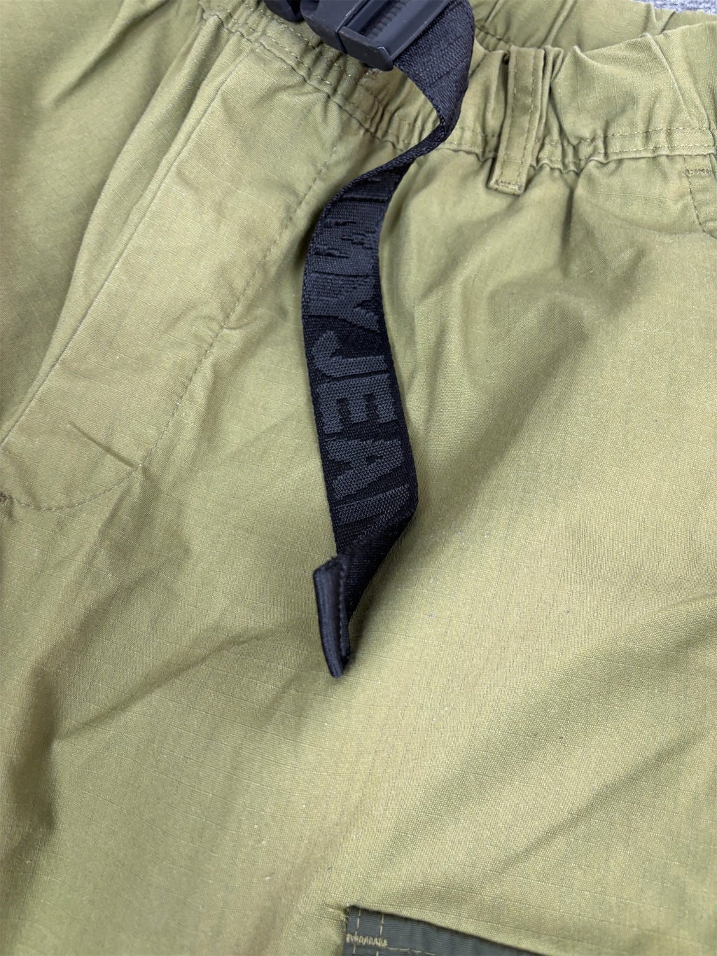 Tommy Jeans Cargo Pants Men's L Army Green Ethan Belt Bungee Ankles Straight Leg