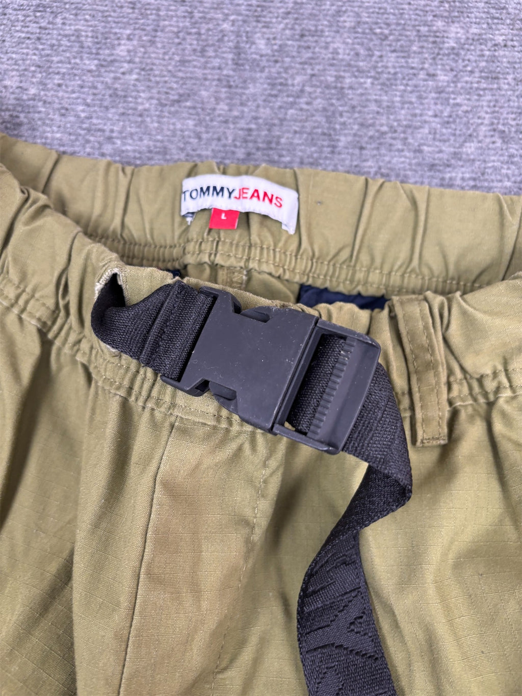 Tommy Jeans Cargo Pants Men's L Army Green Ethan Belt Bungee Ankles Straight Leg
