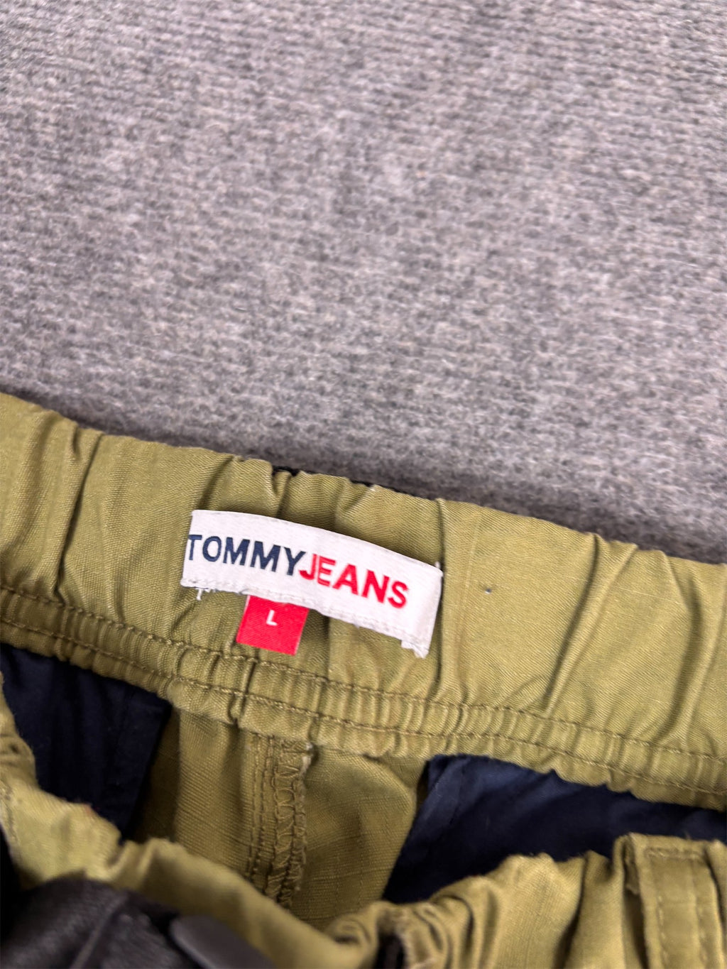 Tommy Jeans Cargo Pants Men's L Army Green Ethan Belt Bungee Ankles Straight Leg