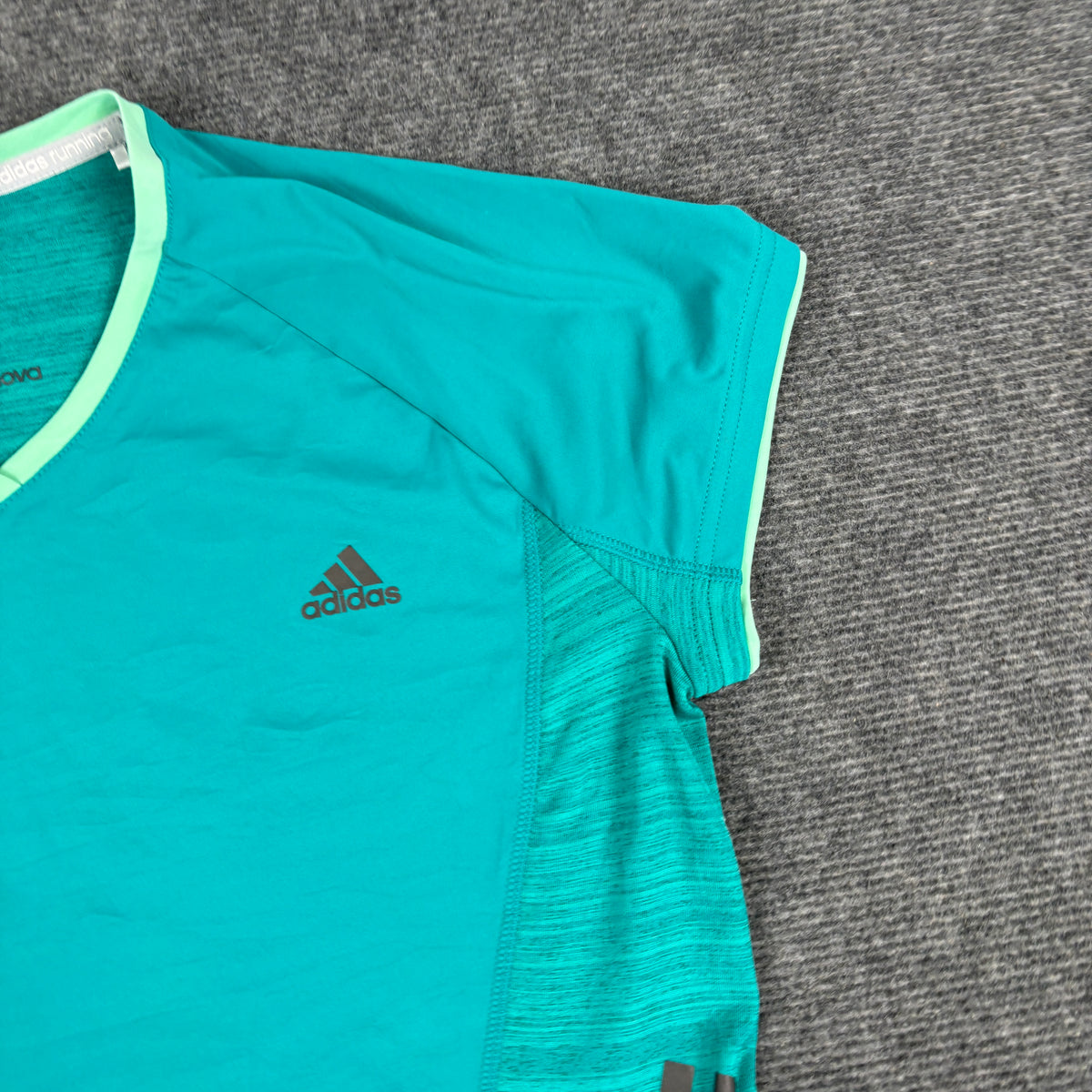 y2k Adidas Supanova Running Top Women's Small Green Activewear T-shirt