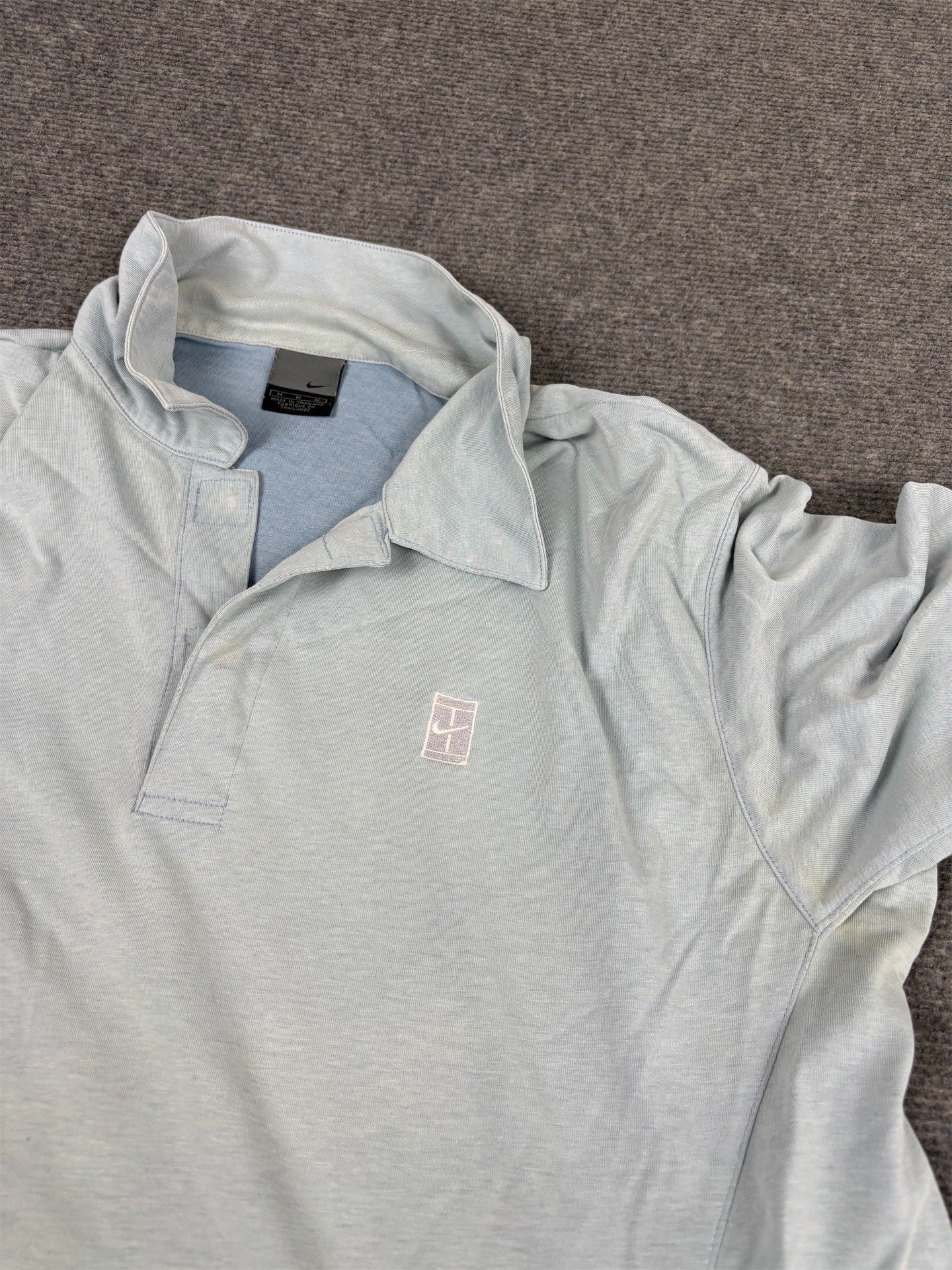 Vintage Y2K Nike Court Polo Men's M Blue Grey Purple Silver Logo Tennis Shirt Collared